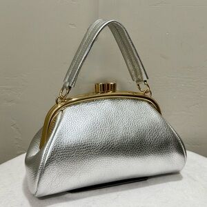 Silver Togo Cowhide Leather Handmade Kisslock Wristlet, Shoulder Bag, Crossbody